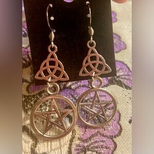 🌕 Triquetra Celtic knot pentagram earrings silver tone new nwt
